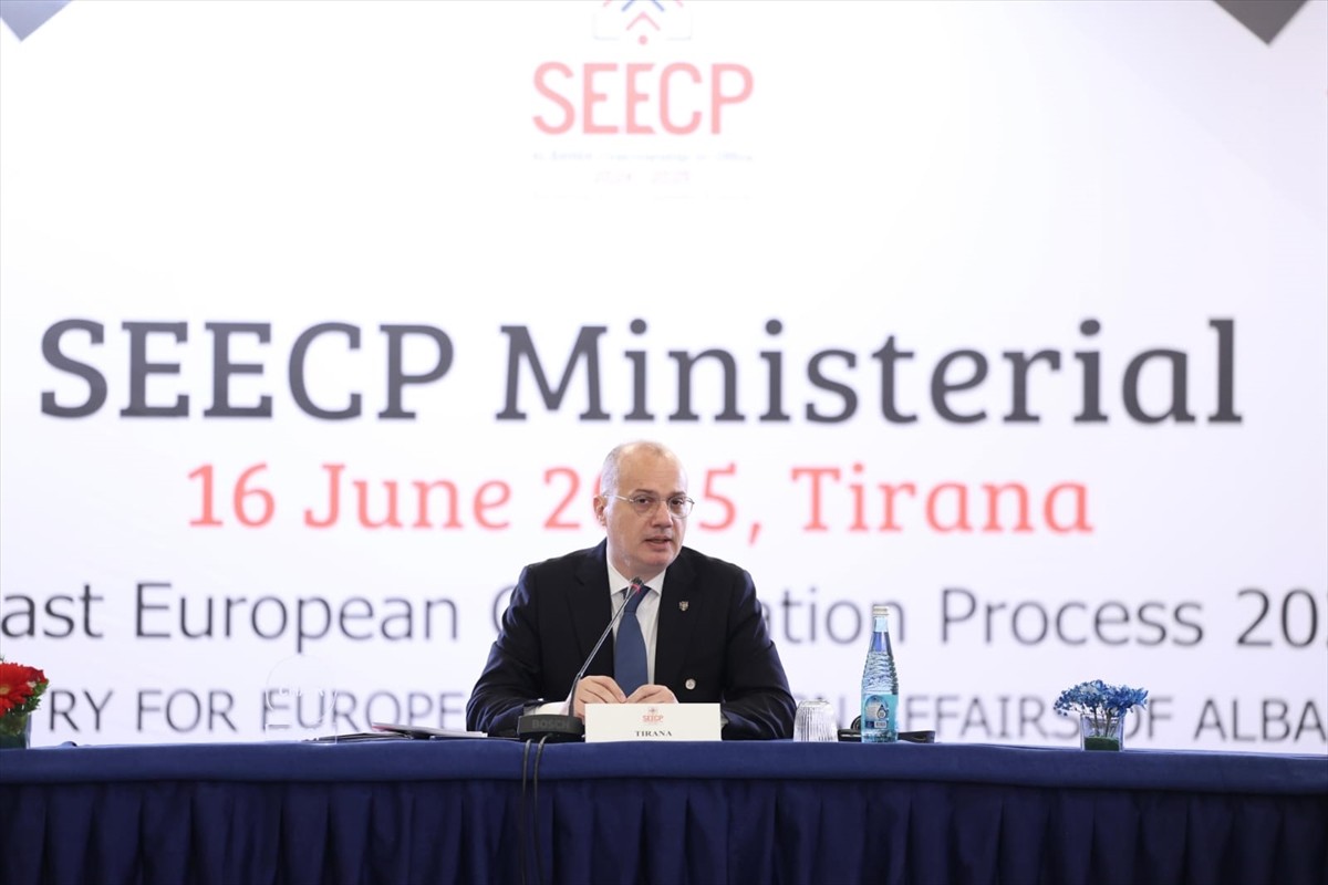 Arnavutluk'un başkenti Tiran'da düzenlenen Güneydoğu Avrupa İşbirliği Süreci (GDAÜ) Dışişleri...