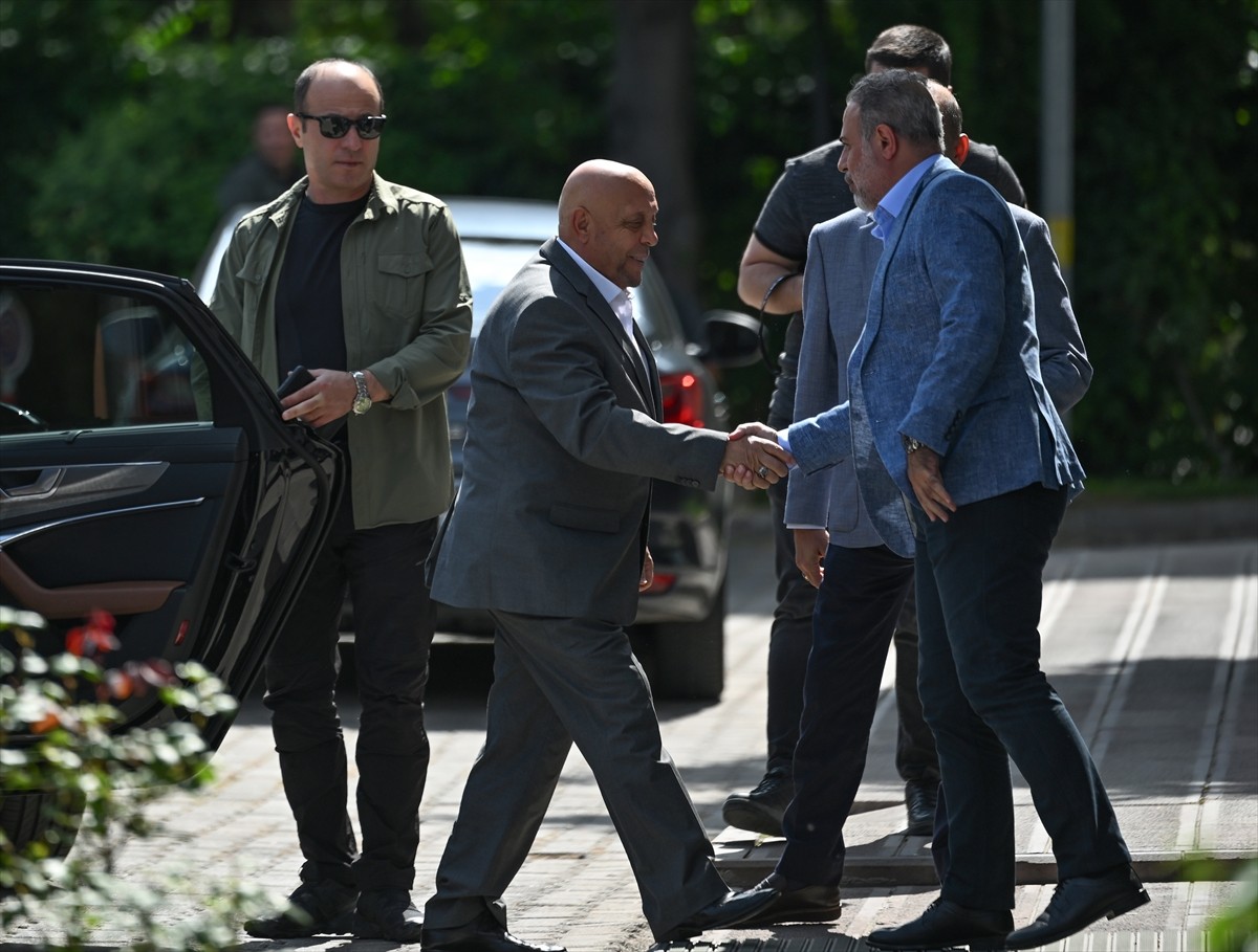 Çalışma ve Sosyal Güvenlik Bakanı Vedat Işıkhan, Kamu Çerçeve Protokolü Sözleşmesi görüşmeleri...