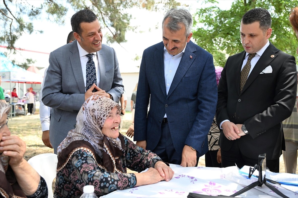 Edirne'nin Havsa ilçesine bağlı Musulça köyünde, Bulgaristan'dan göç eden ailelerin yaşattığı...