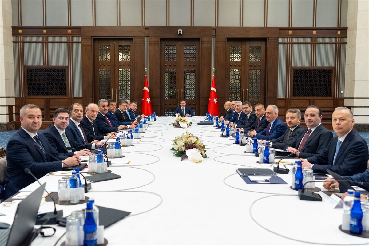 Ekonomi Koordinasyon Kurulu (EKK), Cumhurbaşkanı Yardımcısı Cevdet Yılmaz başkanlığında toplandı....