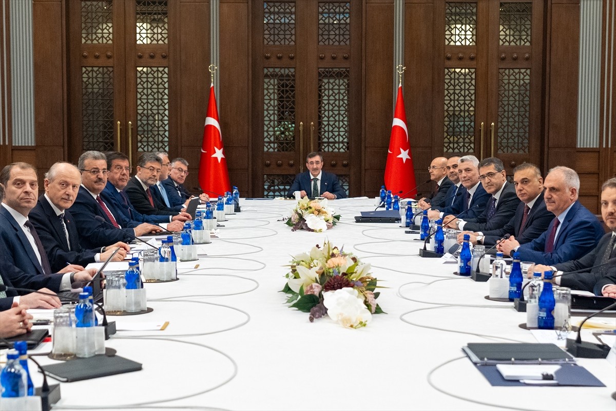 Ekonomi Koordinasyon Kurulu (EKK), Cumhurbaşkanı Yardımcısı Cevdet Yılmaz başkanlığında toplandı....