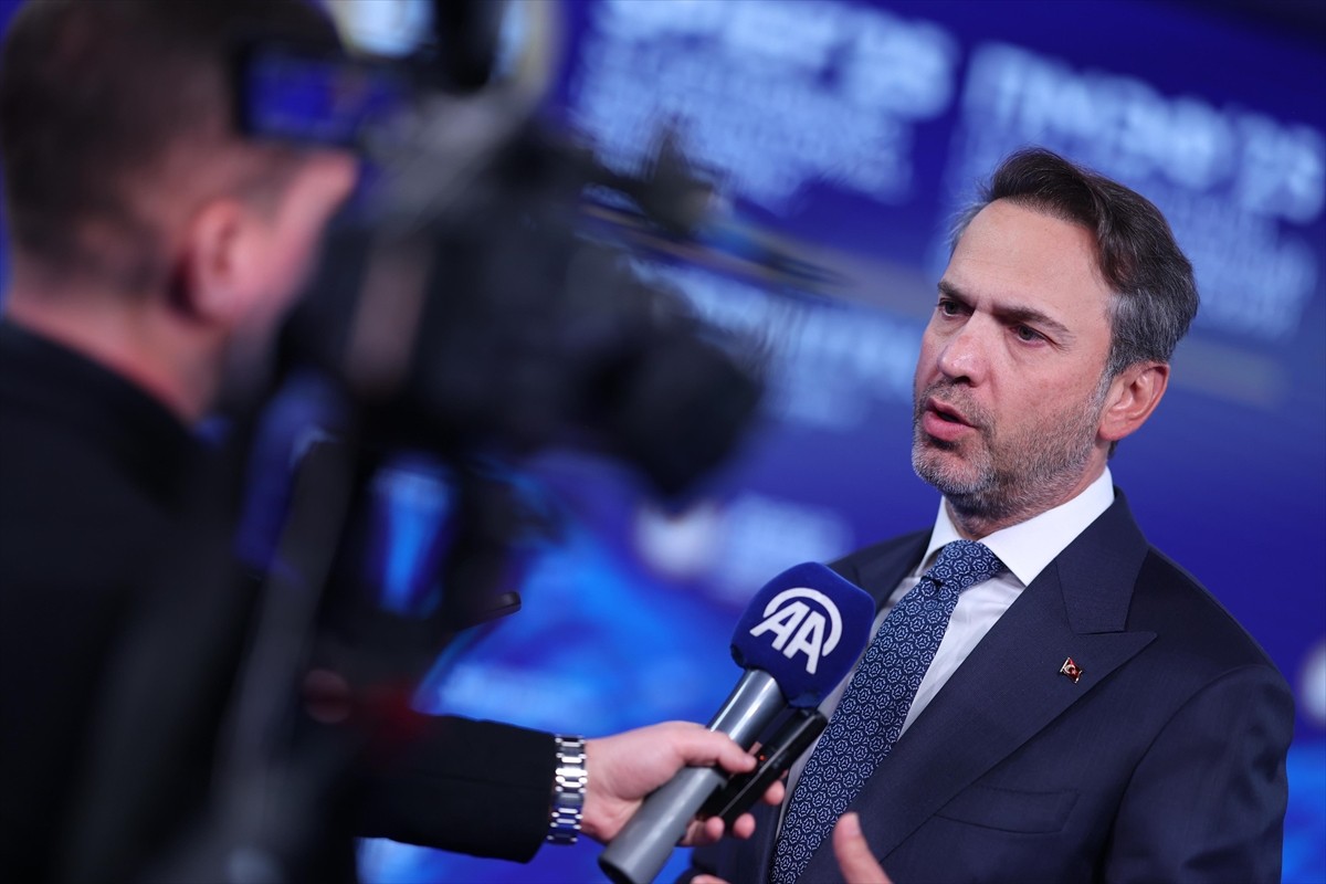 Enerji ve Tabii Kaynaklar Bakanı Alparslan Bayraktar, St. Petersburg Uluslararası Ekonomi Forumu...