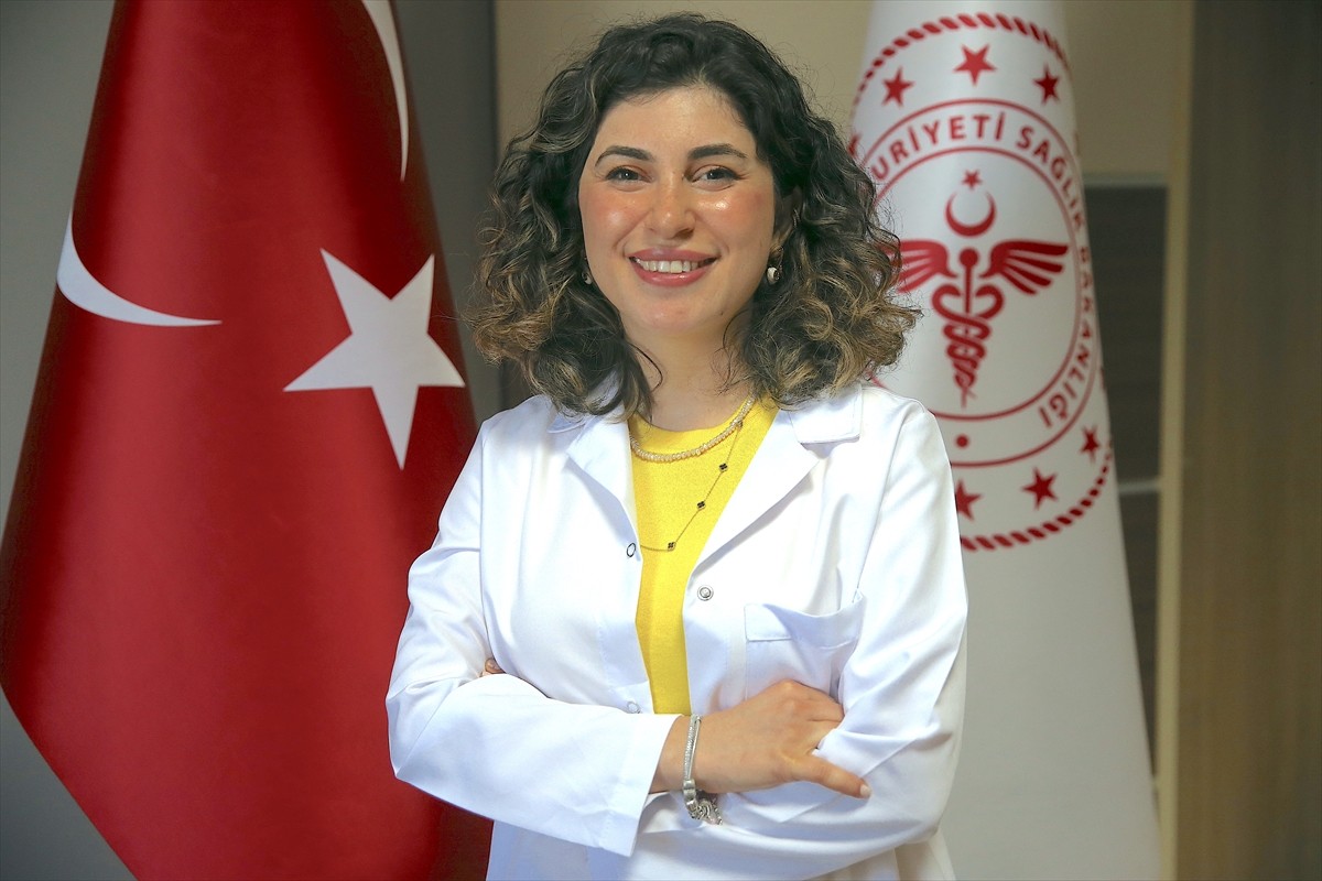 Harakani Devlet Hastanesi Dahiliye uzmanı Dr. Dilan Delibalta, mantar zehirlenmelerine karşı...