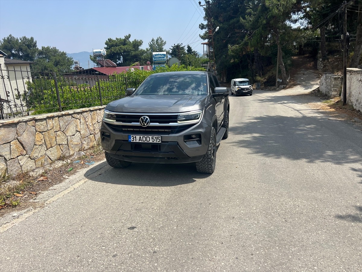 Hatay'ın Samandağ ilçesinde trafik güvenliğini tehlikeye atan ve drift yapan sürücüye 48 bin 559...