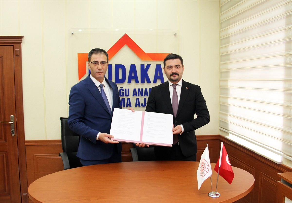 İletişim Başkanlığı Erzincan Bölge Müdürlüğü ile KUDAKA arasında, basın mensuplarına yönelik yapay...