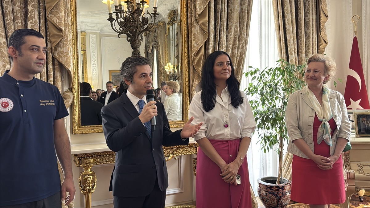 İngiltere'nin başkenti Londra'da "Türk Mutfağı Haftası" ve "Dünya Kahvaltı Günü" etkinlikleri...