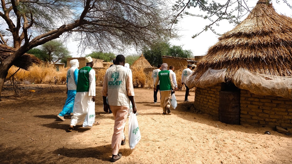 İnsana Değer Veren Dernekler Federasyonu (İDDEF), Afrika, Asya, Ortadoğu ve Balkanlar'daki 47...
