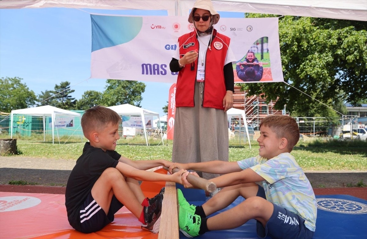 İsviçre'nin Aargau kantonundaki Döttingen bölgesinde "İsviçre Türk Toplumu Gençlik ve Spor...