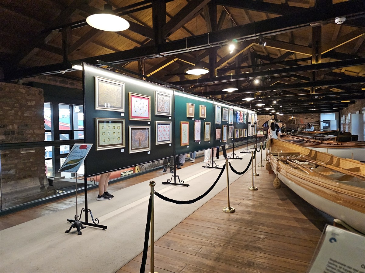 Koç Üniversitesi Ebru Kulübü'nün yıl sonu sergisi, Rahmi M. Koç Müzesi'nde sanatseverlerle...