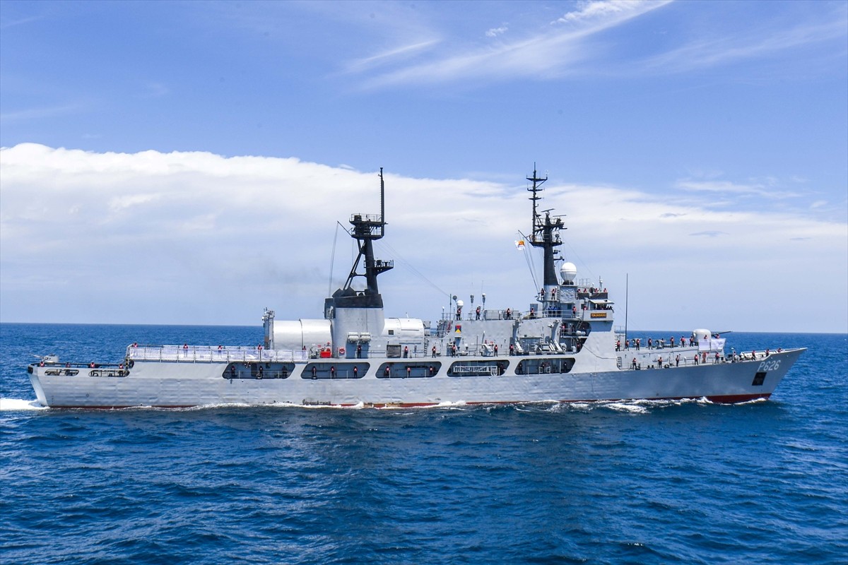 Milli Savunma Bakanlığı (MSB), TCG Büyükada'nın 13-18 Haziran tarihleri arasında Sri Lanka'nın...