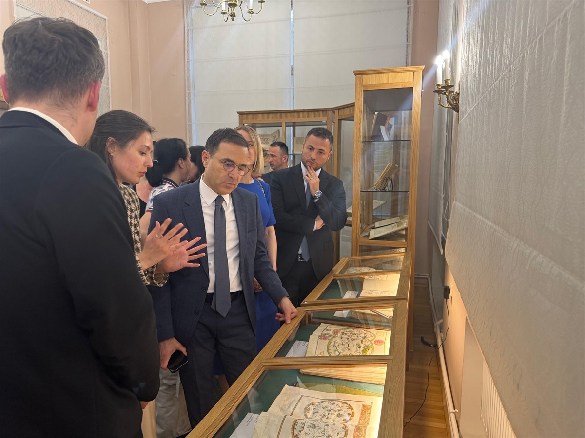 Rusya'nın başkenti Moskova'da, Osmanlı Devleti'nde İbrahim Müteferrika Matbaası'nda basılan ilk...