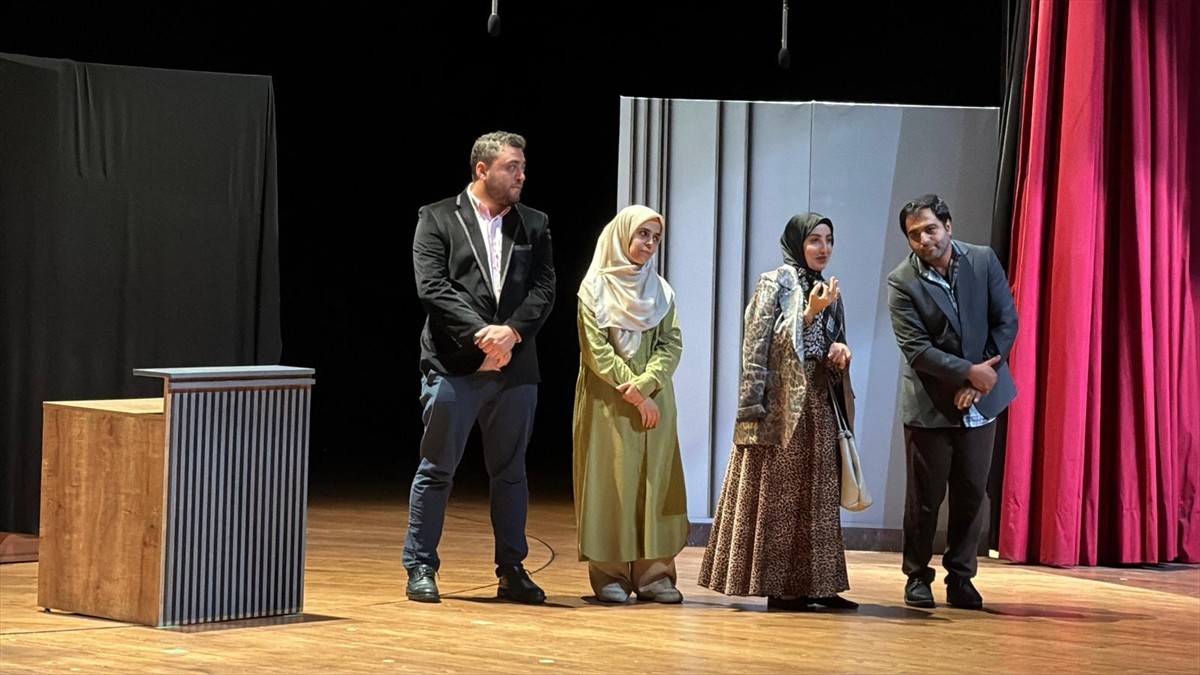 Sultanbeyli Belediyesi İnsan ve Şehir Akademisinin yıl sonu etkinlikleri kapsamında "Bizim Evin...