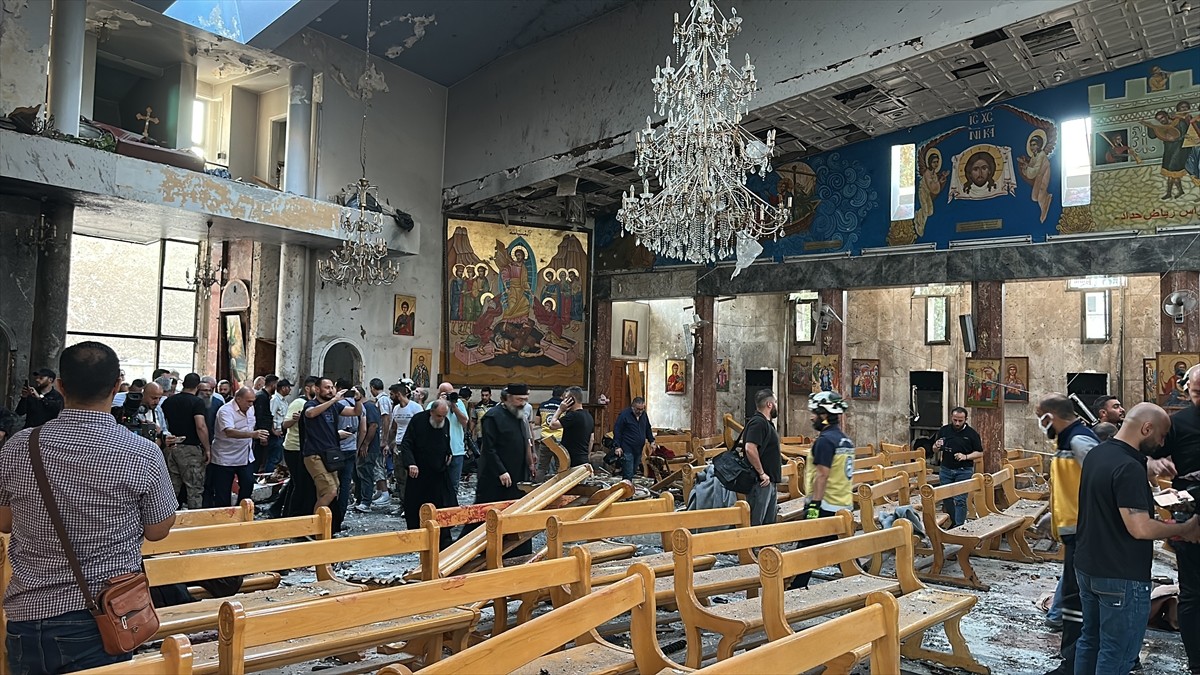 Suriye’nin başkenti Şam’daki bir kilisede patlama meydana geldi. Şam’ın doğusundaki Duveyla...