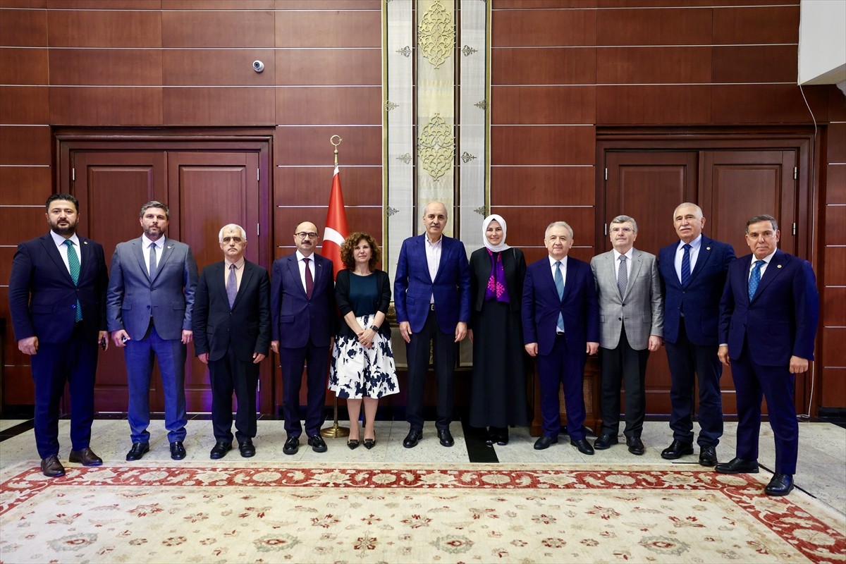 TBMM Başkanı Numan Kurtulmuş (solda), Türk Devletleri Parlamenter Asamblesi (TÜRKPA) 14. Genel...