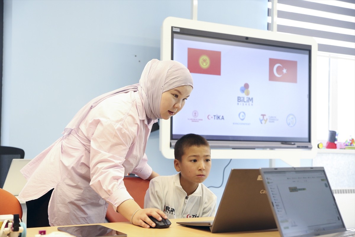 Türk İşbirliği ve Koordinasyon Ajansı Başkanlığı (TİKA), Türkiye Teknoloji Takımı Vakfı (T3...