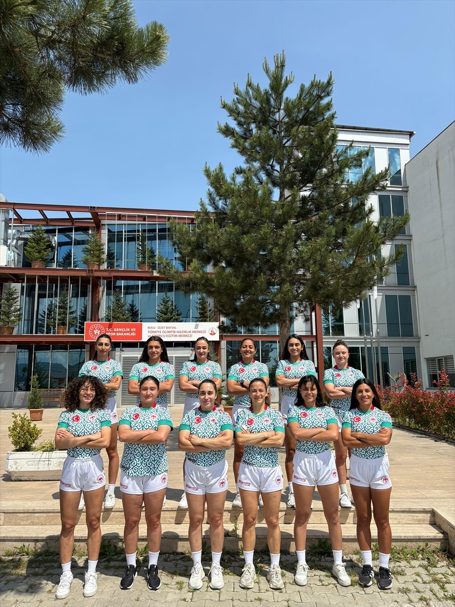 Türkiye 7'li Ragbi Erkek ve Kadın Milli Takımları, Hırvatistan'daki 2025 Avrupa Trophy Serisi'nin...