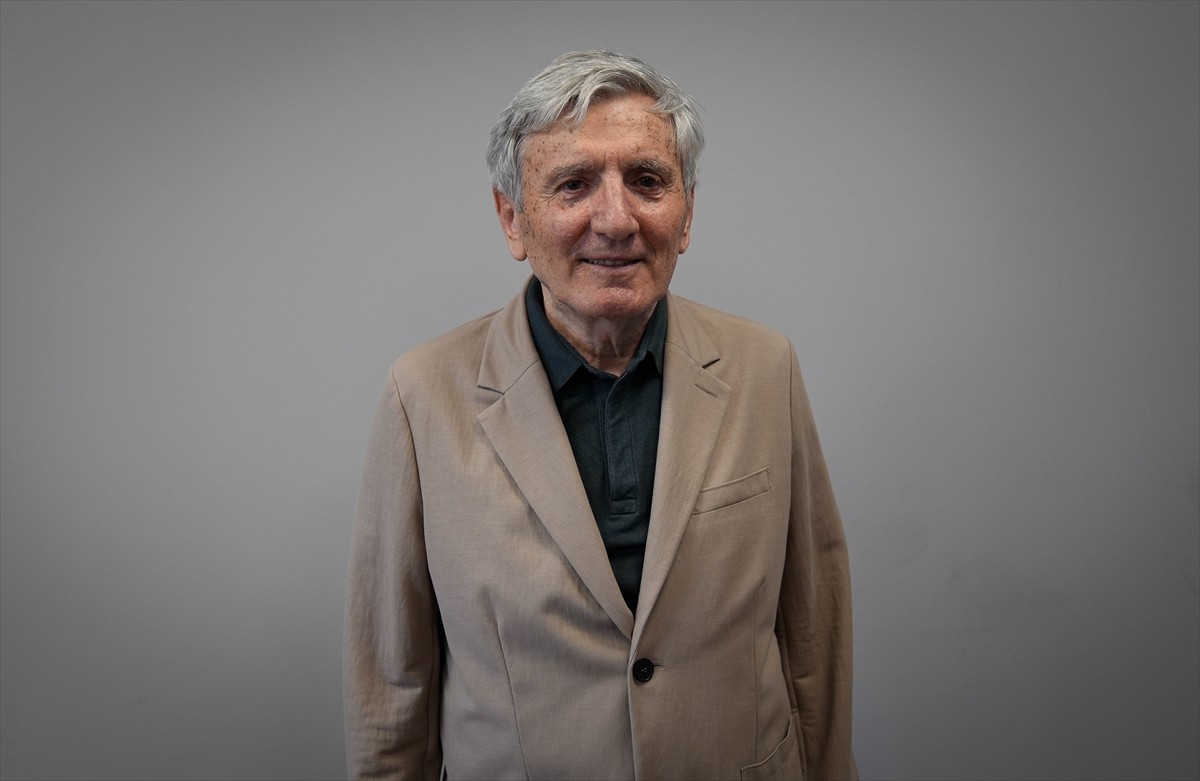 Türkiye Belediyeler ve Genel Hizmetler İşçileri Sendikası (Belediye-İş) Genel Başkanı Nihat...