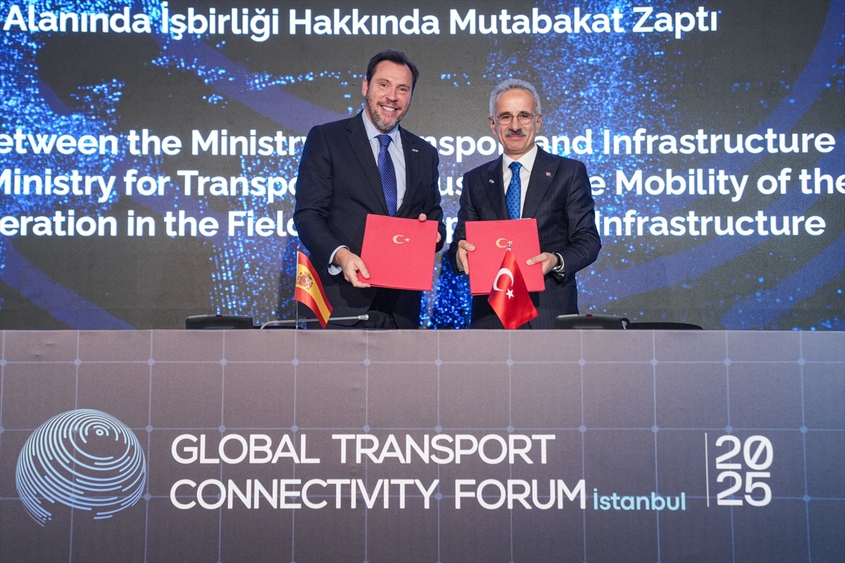 Ulaştırma ve Altyapı Bakanlığı ile İspanya Ulaştırma ve Sürdürülebilir Hareketlilik Bakanlığı...