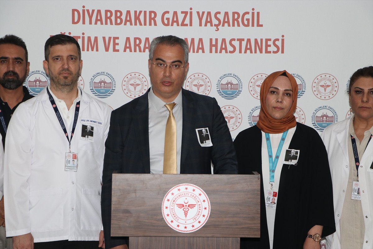 Vefat eden Prof. Dr. Gazi Yaşargil için doğduğu Diyarbakır'da ismi verilen Gazi Yaşargil Eğitim ve...