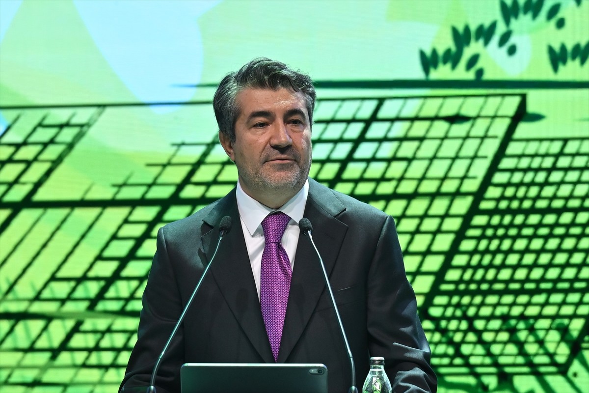 Ziraat Bankası Genel Müdürü Alpaslan Çakar, Haliç Kongre Merkezi'nde bu yıl 4'üncüsü düzenlenen...