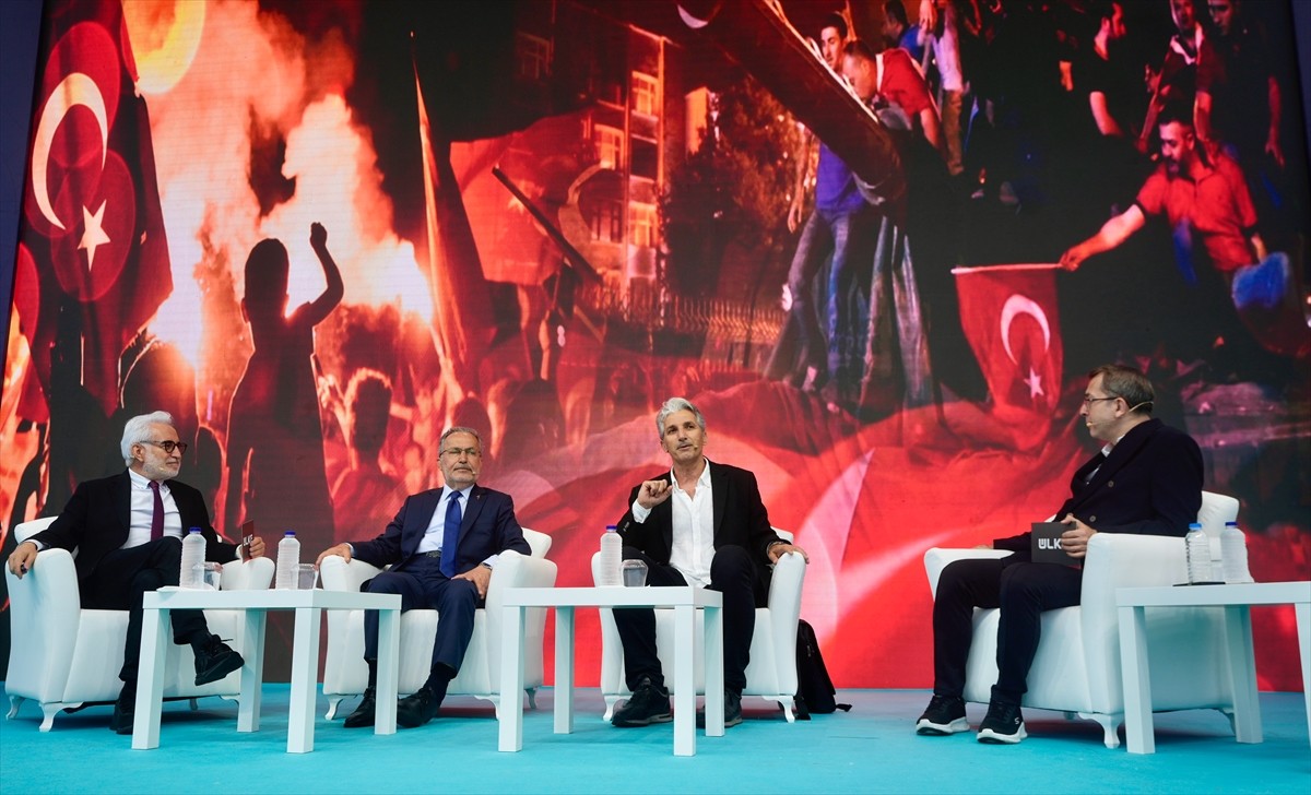 15 Temmuz Derneğince, Fetullahçı Terör Örgütü'nün (FETÖ) darbe girişiminin 9. yılı dolayısıyla "15...