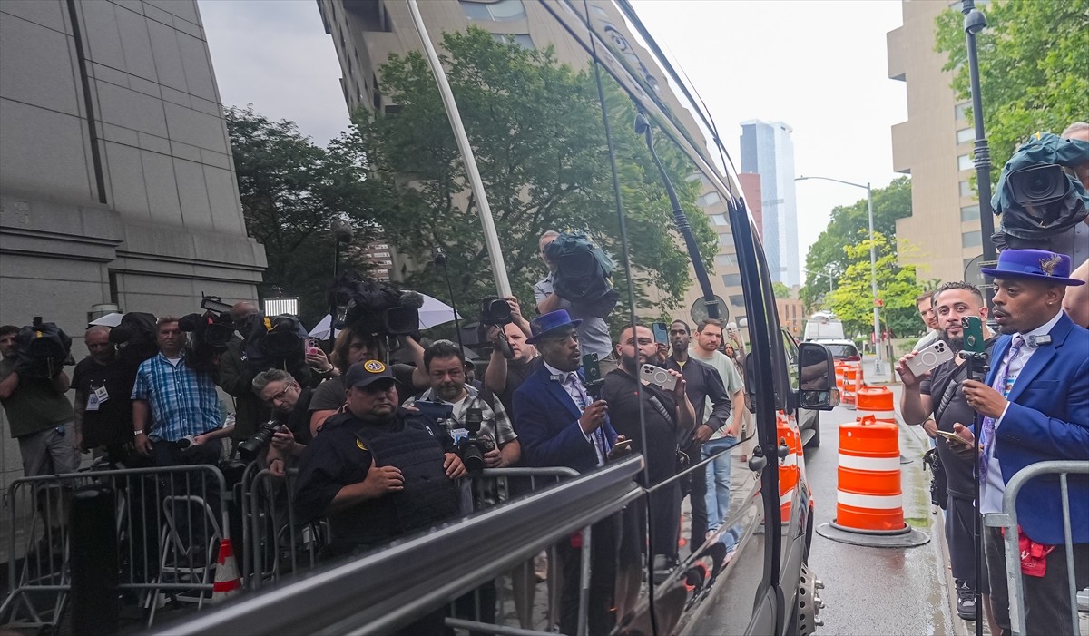 ABD'de "Diddy" lakabıyla tanınan rapçi Sean Combs'un yargılandığı davada jüri, "seks ticareti ve...