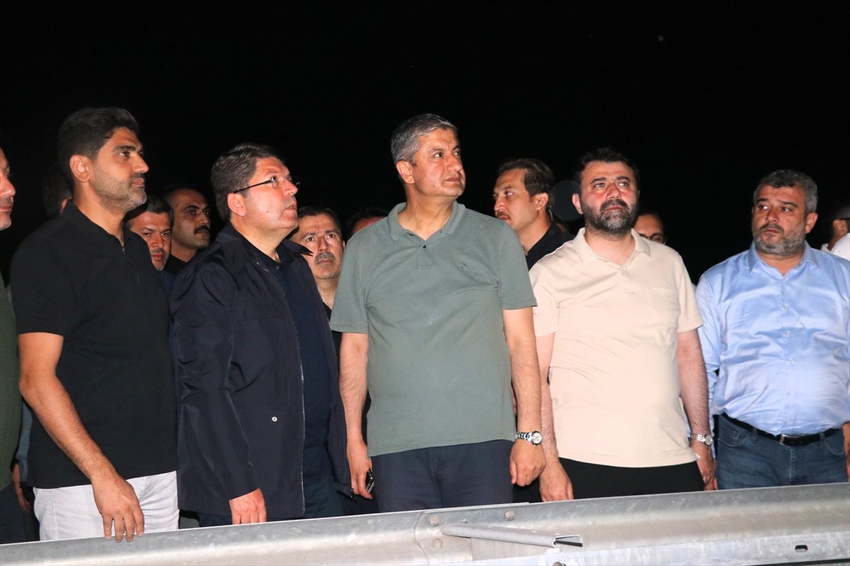 Adalet Bakanı Yılmaz Tunç, 26 Haziran'dan bu yana 33 ilde adli soruşturmalara konu olan...