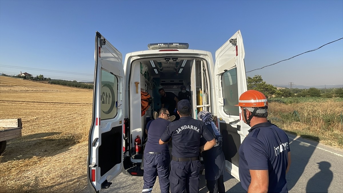 Bolu'da otomobille kamyonun çarpıştığı kazada 1 kişi öldü, 2 kişi yaralandı.