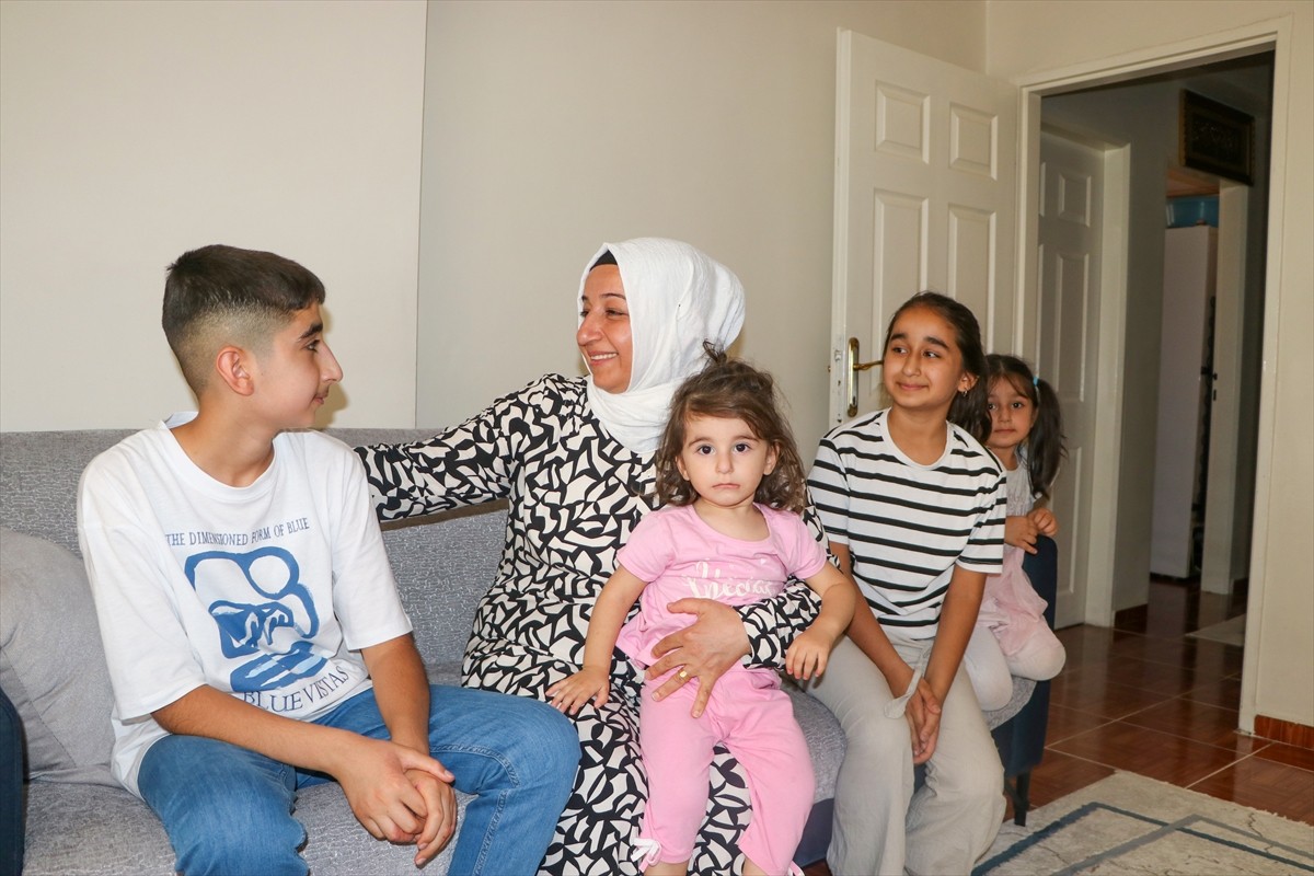 Diyarbakır'da Liselere Geçiş Sistemi (LGS) kapsamındaki merkezi sınavda 500 tam puan alan Ömer...