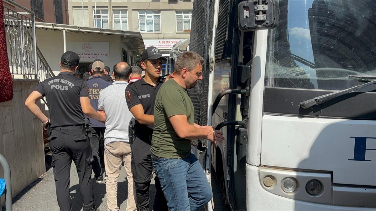 Fetullahçı Terör Örgütü'nün (FETÖ) güncel yapılanmasına yönelik İstanbul merkezli 15 ilde...