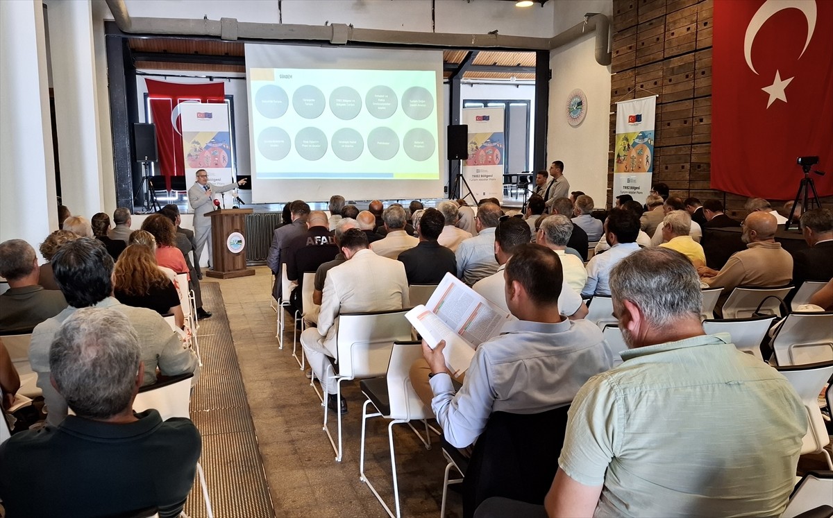 Her yıl binlerce ziyaretçiye ev sahipliği yapan Sinop, turizm sektöründeki payını artırarak...