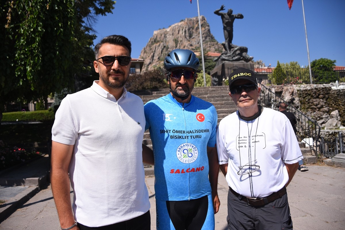 İstanbul'un Arnavutköy Belediyesi tarafından 15 Temmuz şehitlerini anmak amacıyla düzenlenen...