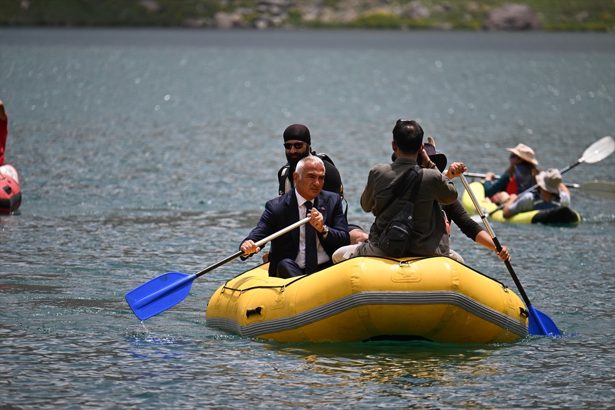 Kültür ve Turizm Bakanı Mehmet Nuri Ersoy, Hakkari'deki programları kapsamında Yüksekova ilçesinde...