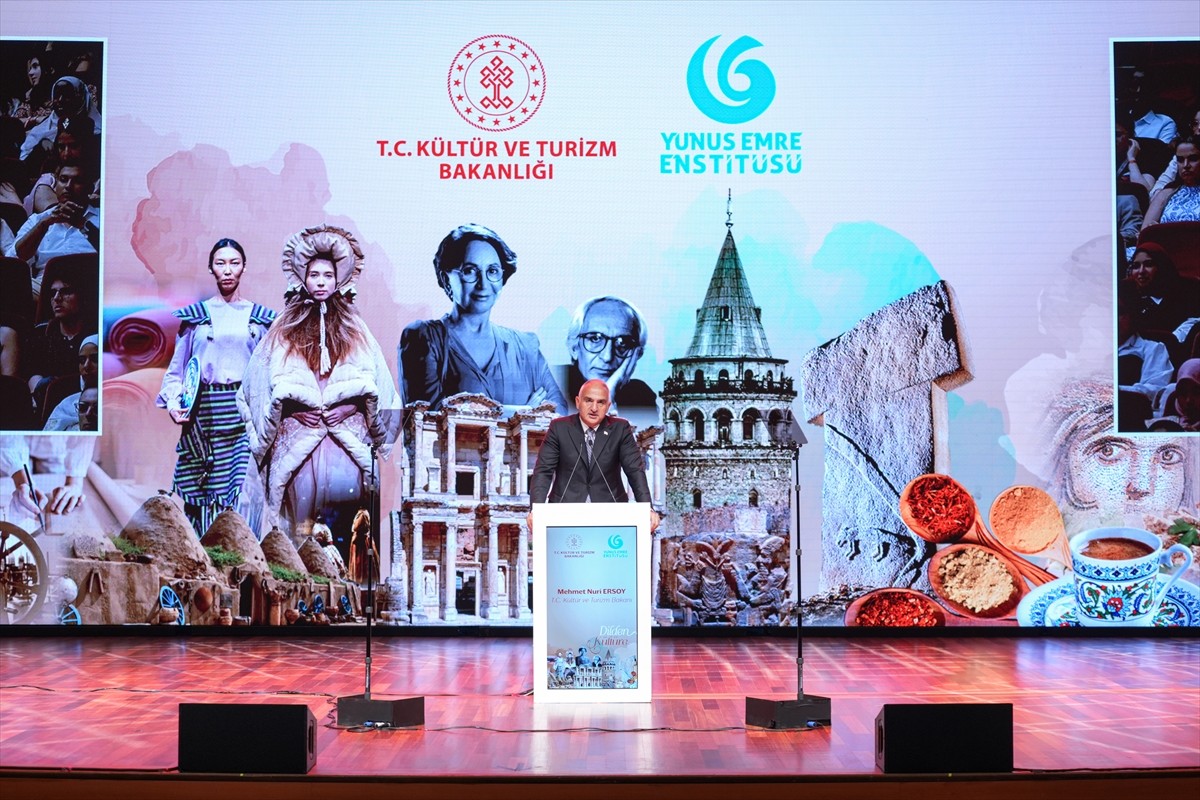 Kültür ve Turizm Bakanı Mehmet Nuri Ersoy, Yunus Emre Enstitüsünün (YEE) "Yaz Okulları 2025...