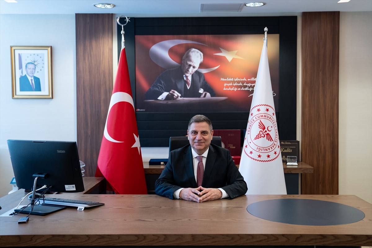 Sağlık Bakanlığı Sağlık Hizmetleri Genel Müdürü Hasan Basri Velioğlu, önceki günlerde TBMM Genel...