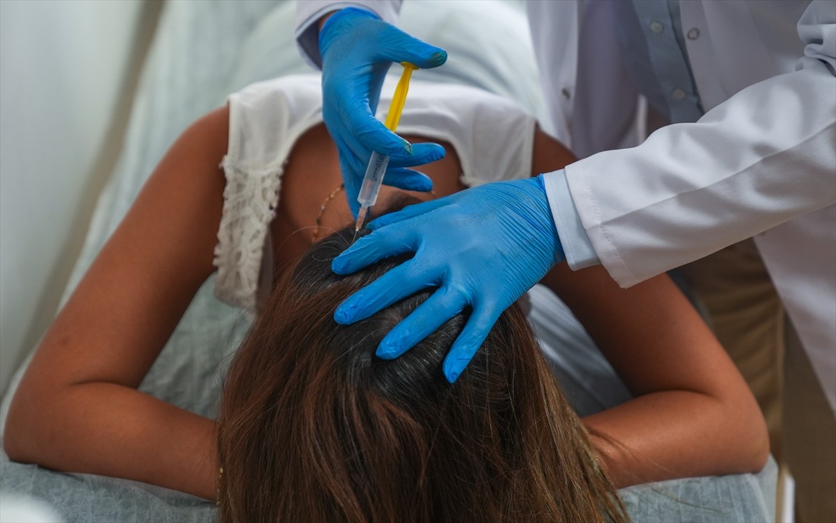 Şiddetli migren ağrılarıyla yaşamaya çalışan hastalarda, baş ve boyun bölgesine uygulanan "sinir...