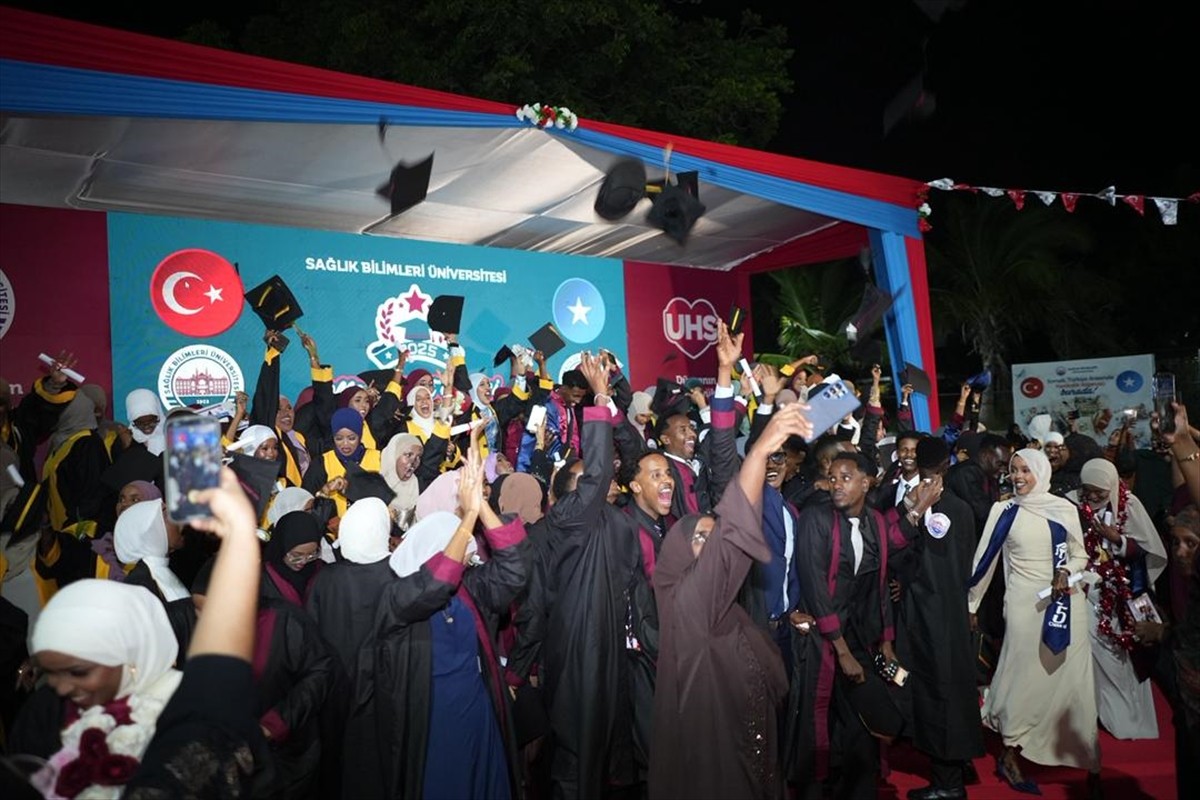 Somali'nin başkenti Mogadişu'da faaliyet gösteren Sağlık Bilimleri Üniversitesi Somali Mogadişu...
