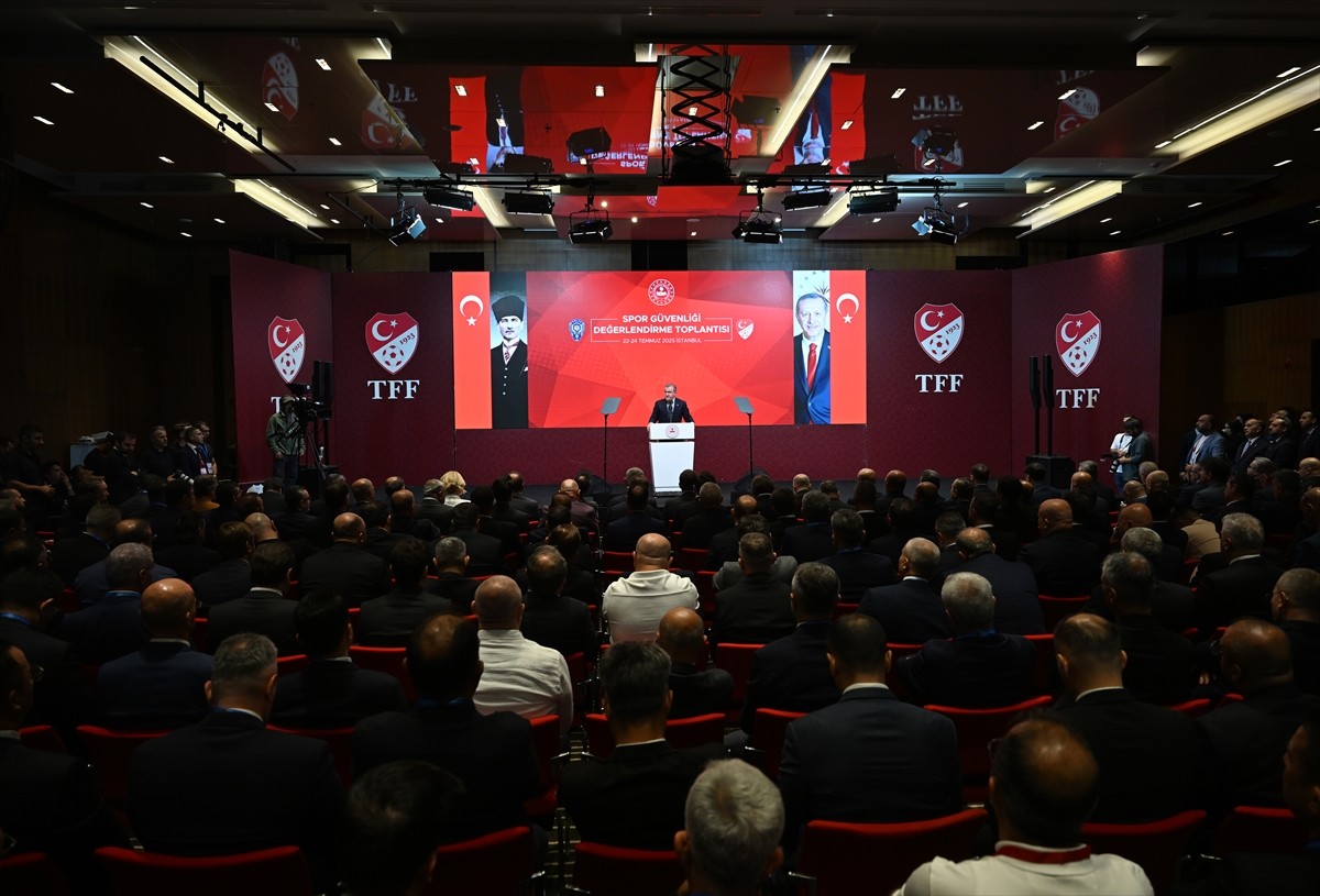 Sporda şiddet ve düzensizliğin önlenmesine yönelik ilgili paydaşlarla iş birliği ve koordinasyonun...