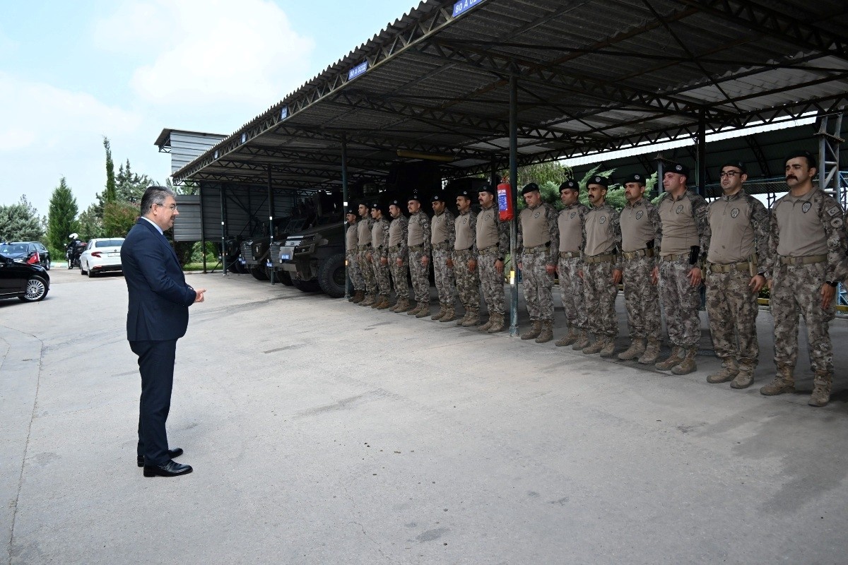Suriye'de görev yapacak Osmaniye İl Emniyet Müdürlüğü Özel Harekat Şube Müdürlüğüne bağlı timler...