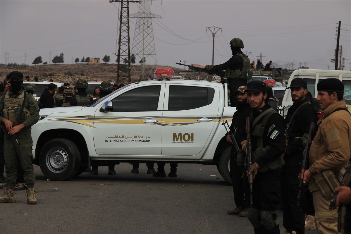 Suriye’nin Süveyda ilinde yerel gruplar arasında başlayıp büyüyen ve Şam yönetimi ile arabulucu...