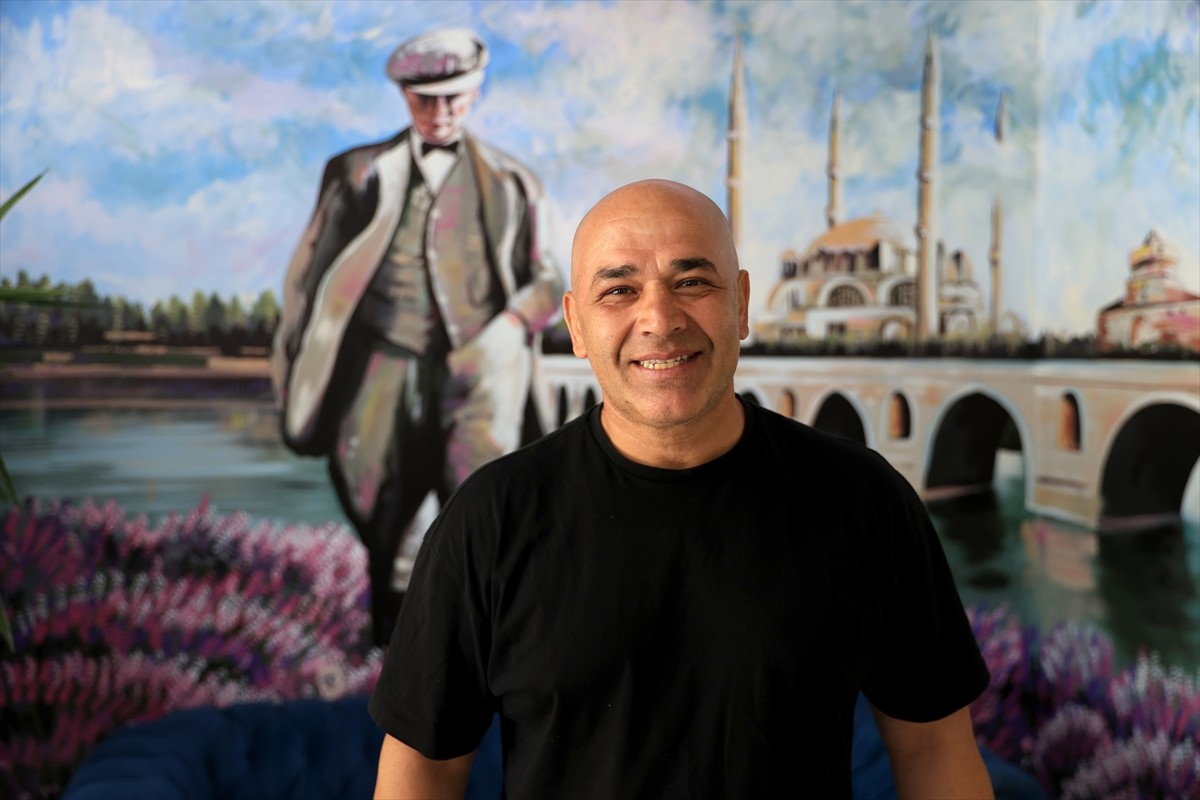 Tarihi Kırkpınar Güreşleri Başcazgırı Emin Ger, ustaları Pele Mehmet (Mehmet Tura) ve Şükrü...