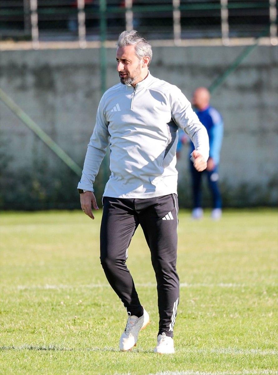 Trendyol 1. Lig ekiplerinden Erzurumspor FK, 2025-2026 sezonu hazırlıklarını...