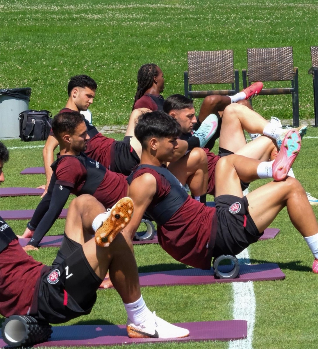 Trendyol Süper Lig'in yeni ekibi Fatih Karagümrük, sezon hazırlıklarını Düzce'nin Kaynaşlı...