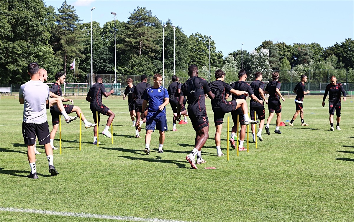Trendyol Süper Lig ekiplerinden Samsunspor, Hollanda kampında yeni sezon hazırlıklarını...