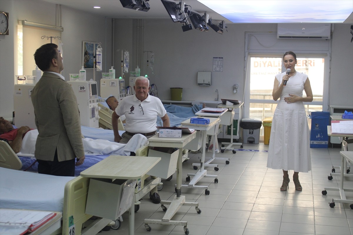 Türk Böbrek Vakfı tarafından diyaliz hastalarına yönelik yürütülen duygu durum ve stres yönetimi...