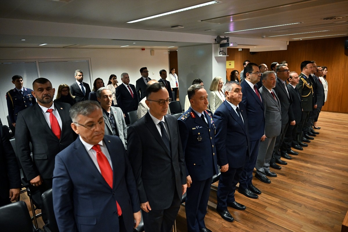Türkiye'nin Brüksel Büyükelçiliğinde 15 Temmuz Demokrasi ve Milli Birlik Günü dolayısıyla anma...