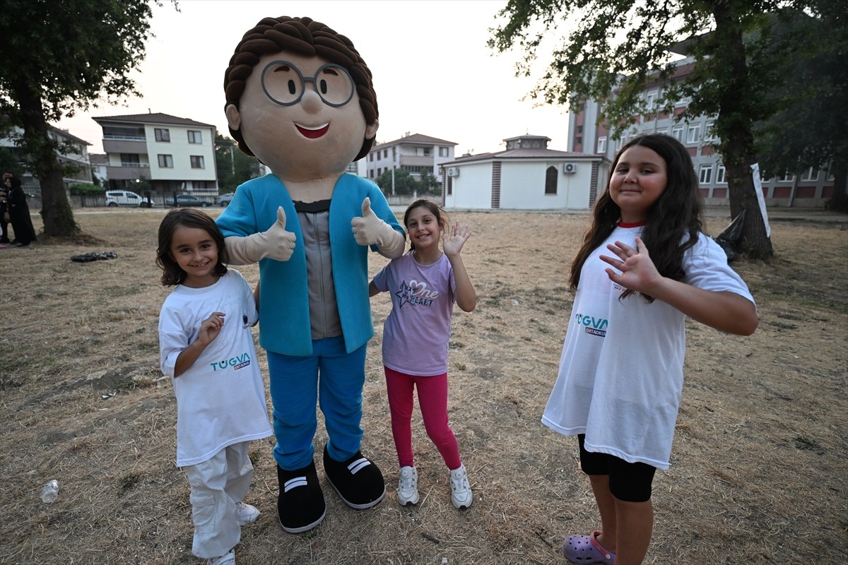 Türkiye Gençlik Vakfının (TÜGVA) "Yaz Okulu" ve "Doğa Kampı" etkinliği, Düzce'de...