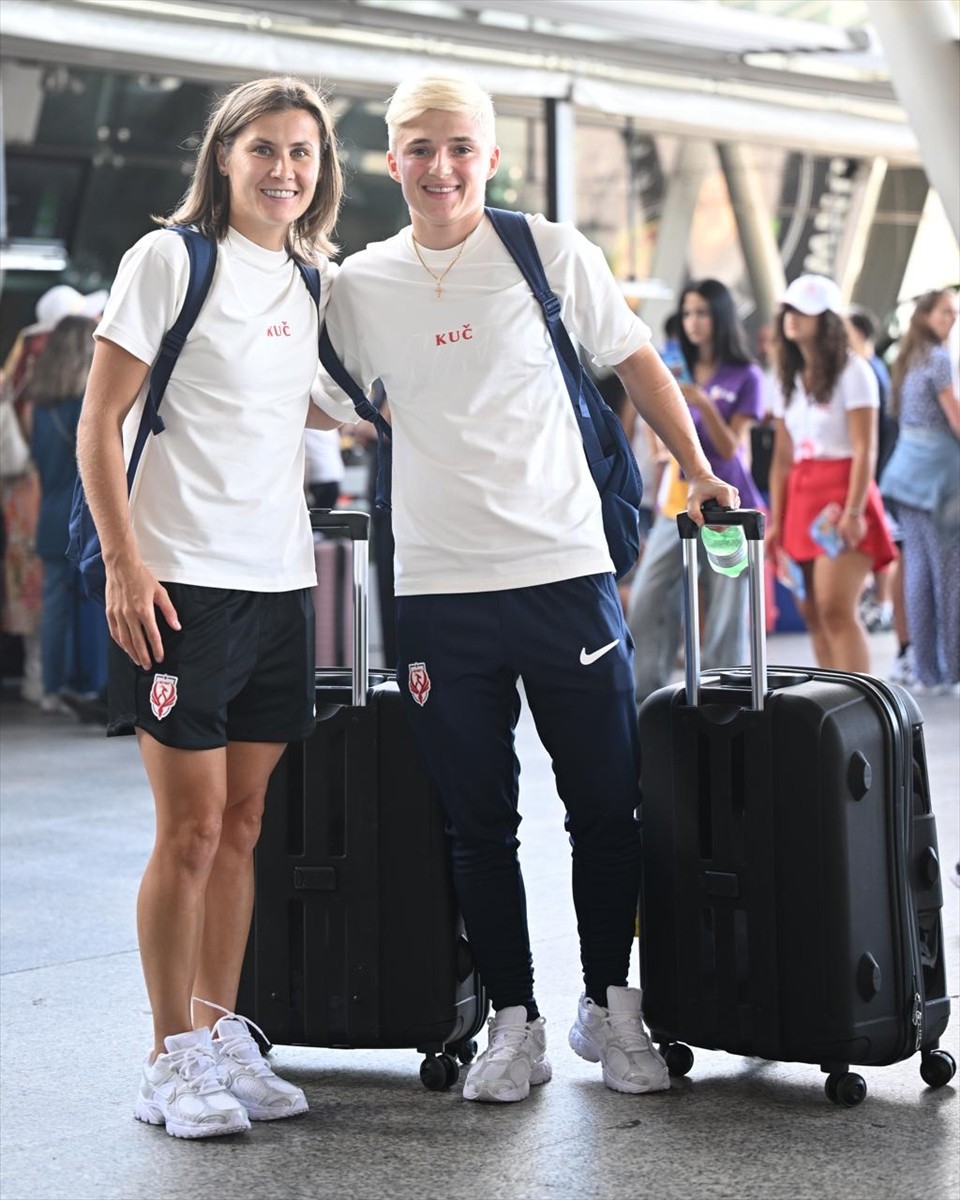 UEFA Kadınlar Şampiyonlar Ligi'nde Arnavutluk'ta oynanacak eleme maçlarına katılacak Ankara...
