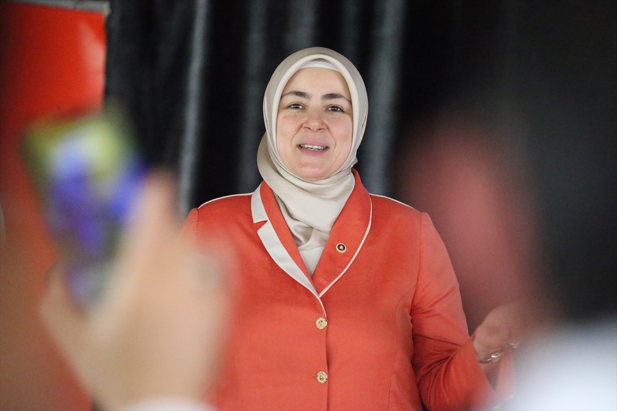 AK Parti Genel Merkez Kadın Kolları Başkanı Tuğba Işık Ercan, Kars'ta Aynalı Köşk'te düzenlenen...