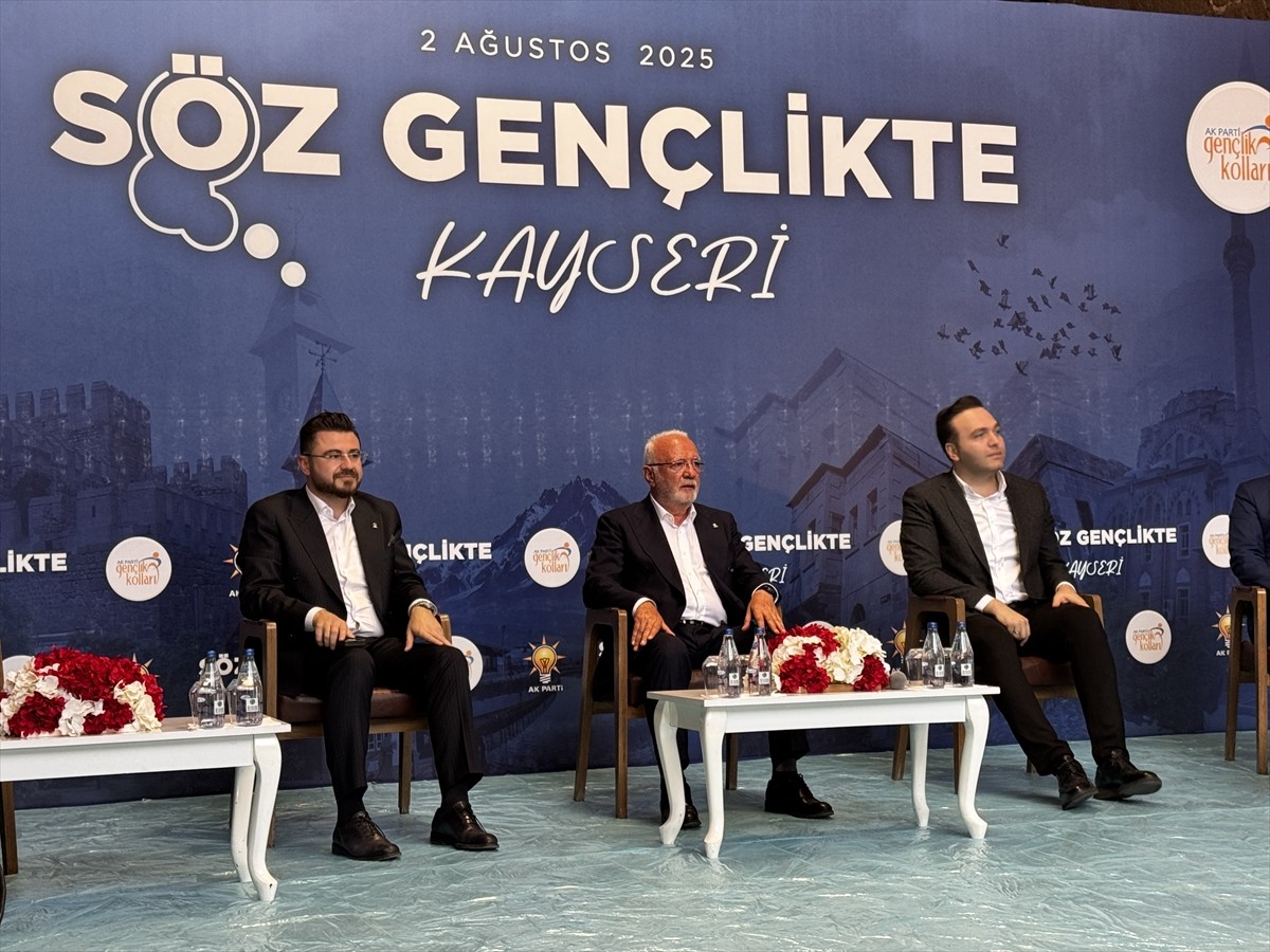 AK Parti Kayseri İl Gençlik Kolları tarafından Gevher Nesibe Selçuklu Uygarlığı Müzesi'nde "Söz...